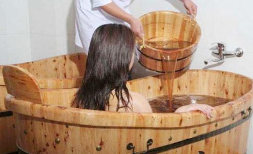 夏季散發(fā)型白癜風治療方法