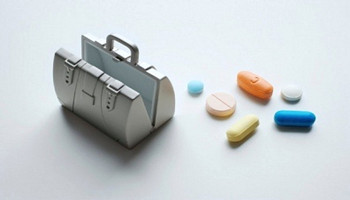 泛發型白癜風能不能吃藥治療