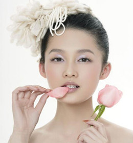 女性白癜風怎么治療效果好