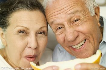 老年人白癜風不去治療會不會影響正常免疫力?