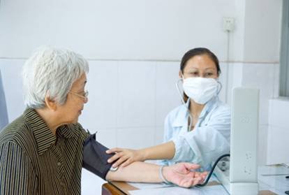 秋季如何預防老年人白癜風復發?