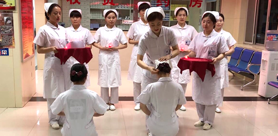 “遠(yuǎn)大情，天使心”5.12護(hù)士節(jié)表彰大會