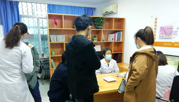 4●15白斑免費普查活動結束 疫情后門診量創新高