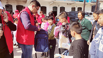 愛心不斷 善旅不停 愛心公益行再出發——井陘縣西尖山村