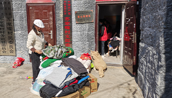 愛心公益行——秋冬不停歇 “慰問孤寡老人,傳遞愛心正能量”