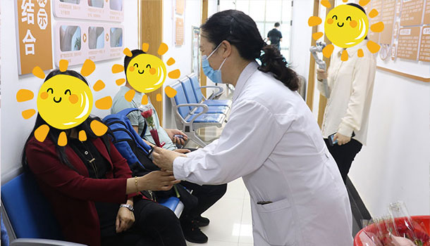 今天在忙,也不要忘記跟媽媽說聲“我愛你”——溫馨時刻,遠大陪您度過