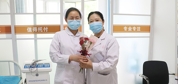 今天在忙,也不要忘記跟媽媽說聲“我愛你”——溫馨時刻,遠大陪您度過