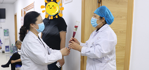 今天在忙,也不要忘記跟媽媽說聲“我愛你”——溫馨時刻,遠大陪您度過