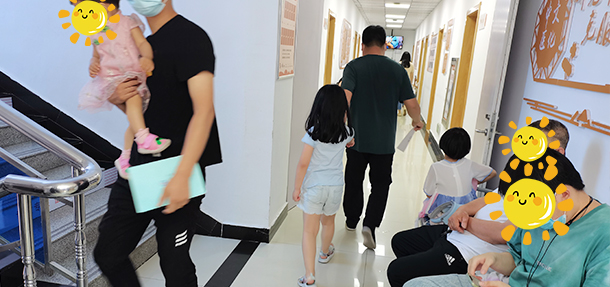 夏季紫外線強烈,白斑易擴散復發(fā),蘇有明教授表示:注意皮膚護理!