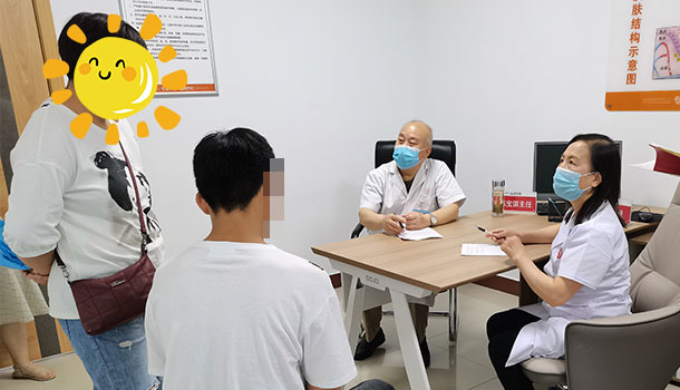 獻(xiàn)禮“6.25世界白癜風(fēng)日”暨京冀醫(yī)師聯(lián)合會(huì)診活動(dòng)首日,現(xiàn)場實(shí)時(shí)報(bào)道中!