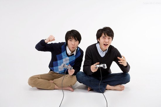 <a href=http://www.xvxgx.cn/ target=_blank class=infotextkey>石家莊白癜風醫院</a>青少年胸口有白斑是不是白癜風?