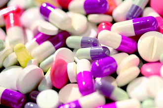 <a href=http://www.xvxgx.cn/ target=_blank class=infotextkey>石家莊白癜風醫院</a>:得了白癜風吃什么藥